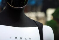 Robot Optimus dari Tesla. Foto oleh Reuters